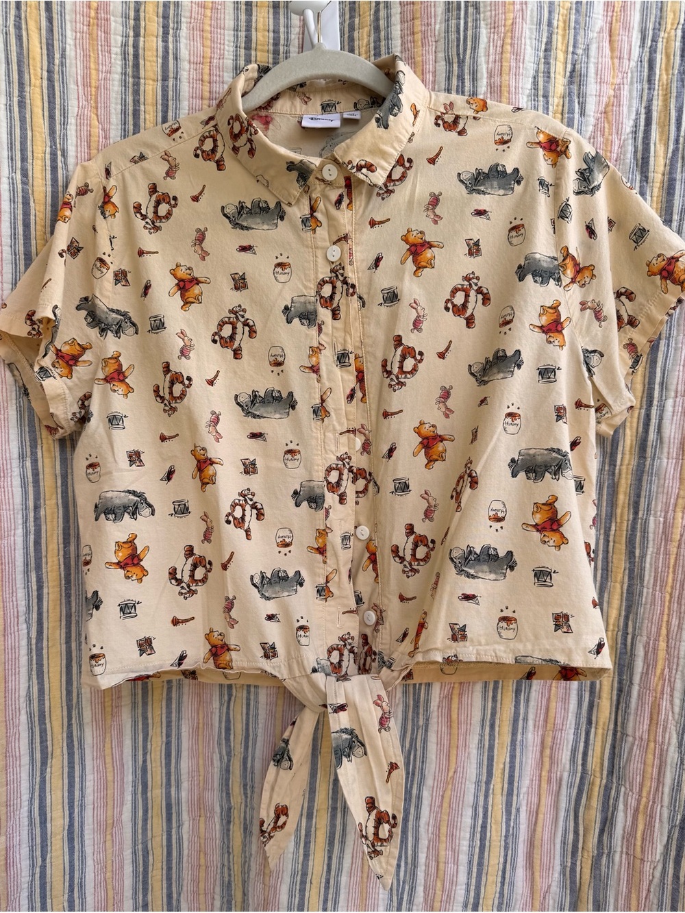 Disney Winnie the Pooh Woven 100% Cotton Collared Tie Front Blouse Khaki Sz M